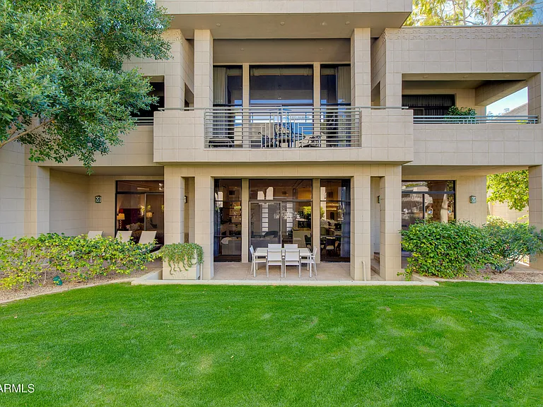 2802 E Camino Acequia Dr #7 — Photo 20