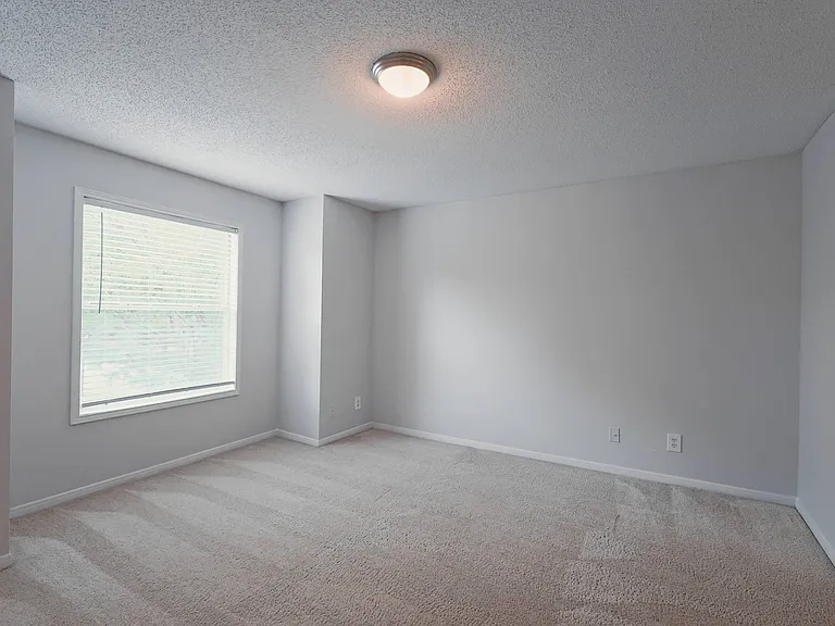 Cambridge Park Apartments — Photo 113