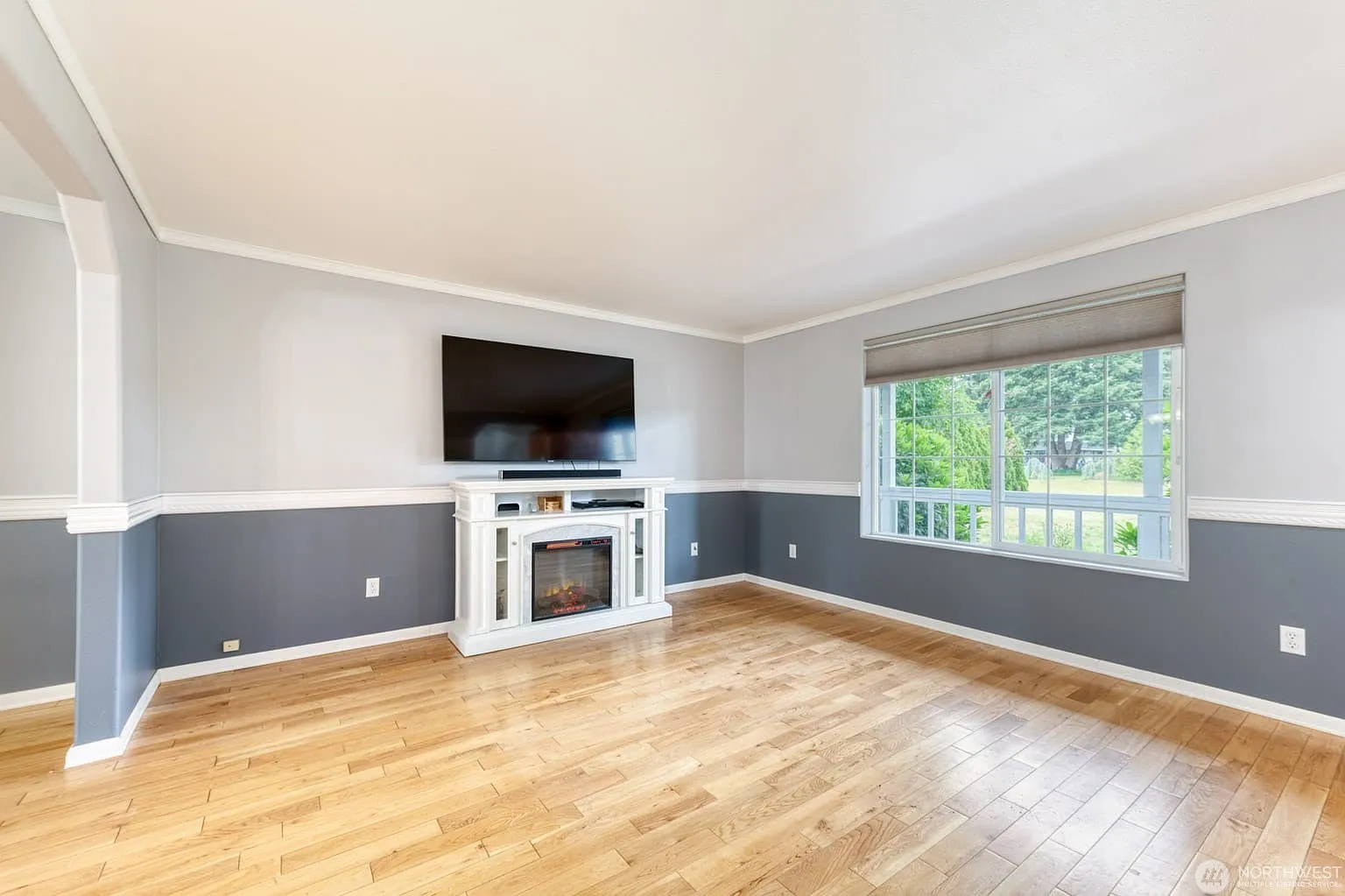 3 bed, 2.5 bath, 1712 sqft, $3,100 — Photo 4