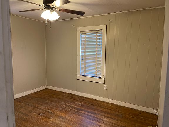 5th image of 1307 N Hancock Ave