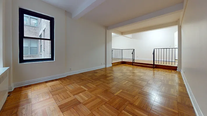 Rented by Bond New York | media 4