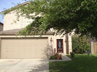 2238 Mina Verde Rd, Laredo, TX 78046