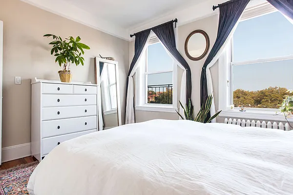 Sold by Owner | media 10