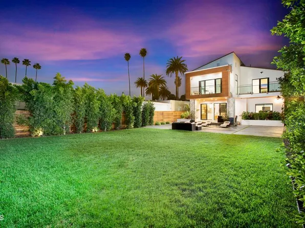 244 S Gramercy Pl, Los Angeles, CA 90004