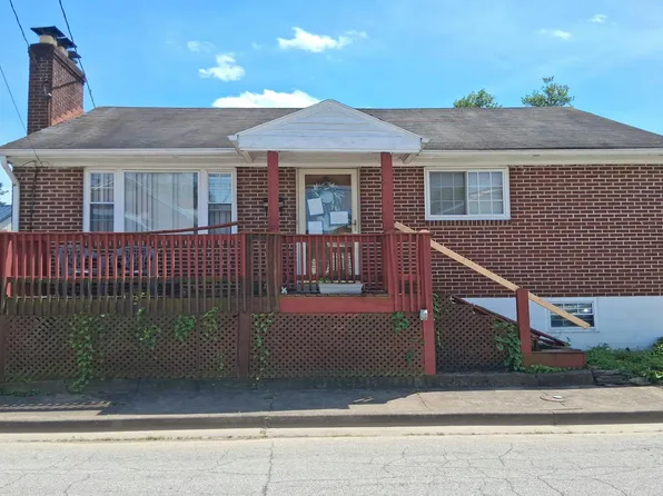 912 Williams St, Maysville, KY 41056
