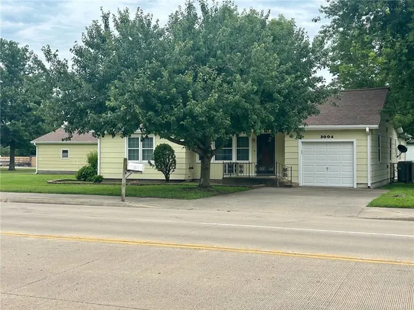 3004 Southern Ave, Parsons, KS 67357