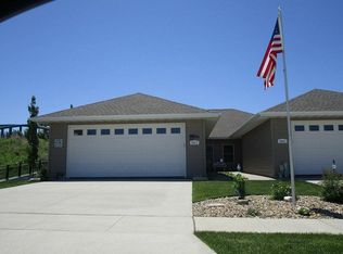 5017 Quesada Ave, Cedar Falls, IA 50613