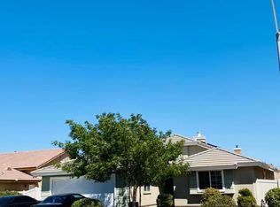 37150 Firethorn St, Palmdale, CA 93550