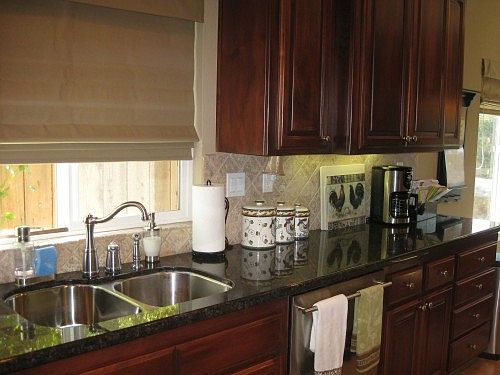 4th image of 1287 Lakeshore Dr
