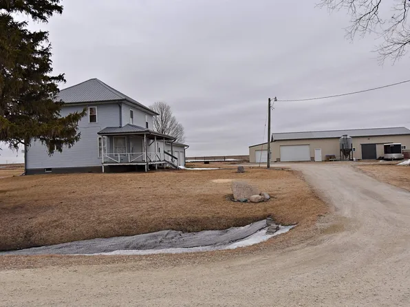 1528 Lawrence Ave, Independence, IA 50644