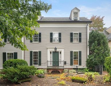 12 Ash Street Pl, Cambridge, MA, 02138