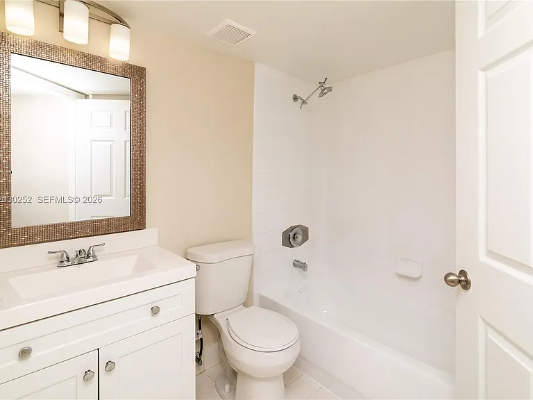 9650 NW 2nd St #4304 — Photo 12