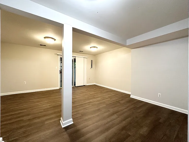 5700 Medallion Ct — Photo 28