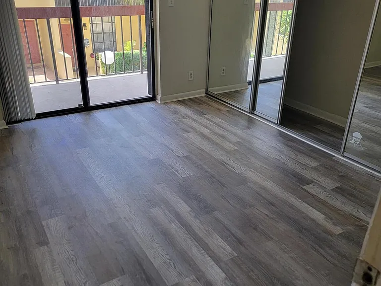 791 SE 1st Way #74 — Photo 32