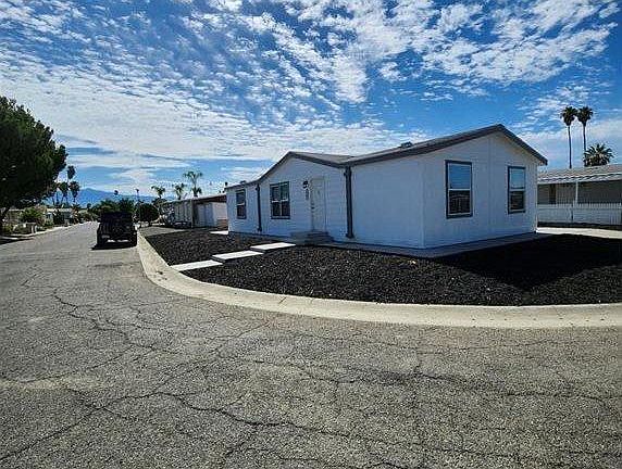 2nd image of 250 San Carlos Dr