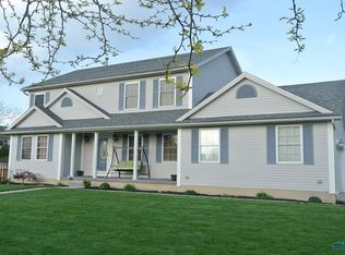 2389 Coe Ct, Perrysburg, OH 43551