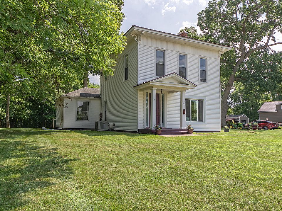 622 N Kalamazoo St, Paw Paw, MI 49079 Zillow