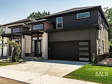 1st image of 3835 W Puggy Ln
