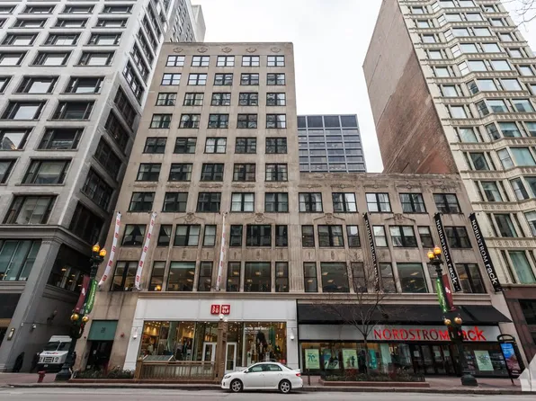 20 N State St APT 712, Chicago, IL 60602