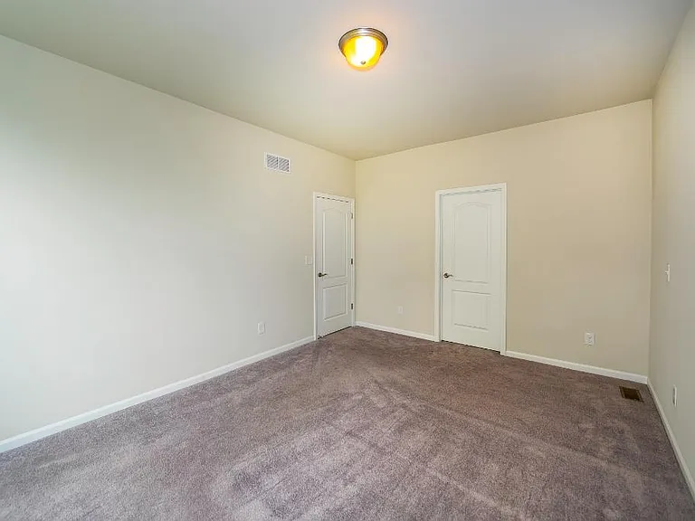 2801 Dillon Dr — Photo 48