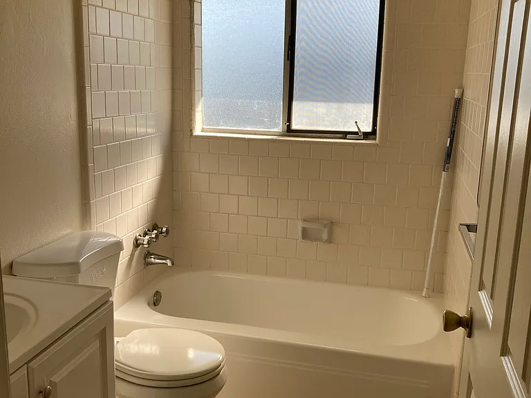 1514 Lincoln Blvd #13 — Photo 6