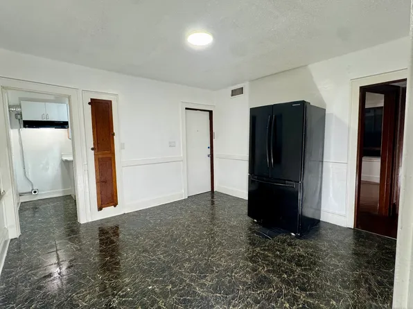 375 N Elm St #2, Torrington, CT 06790