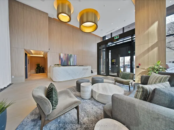 36 Olive Ave #2103, Toronto, ON M2N 7E6