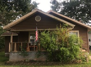 21067 Farm Road 2012, Crane, MO 65633
