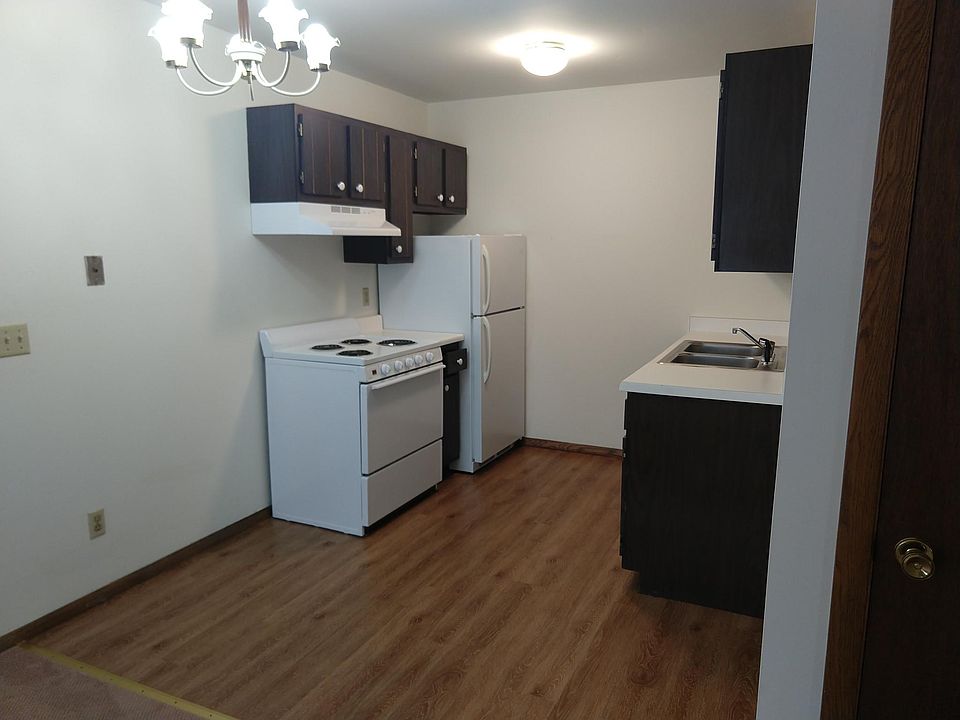 1st image of 1825 Drexel Blvd #6