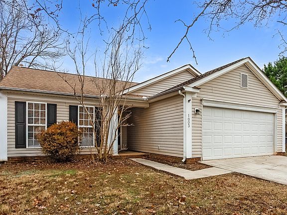 4th image of 1003 Salmon River Dr