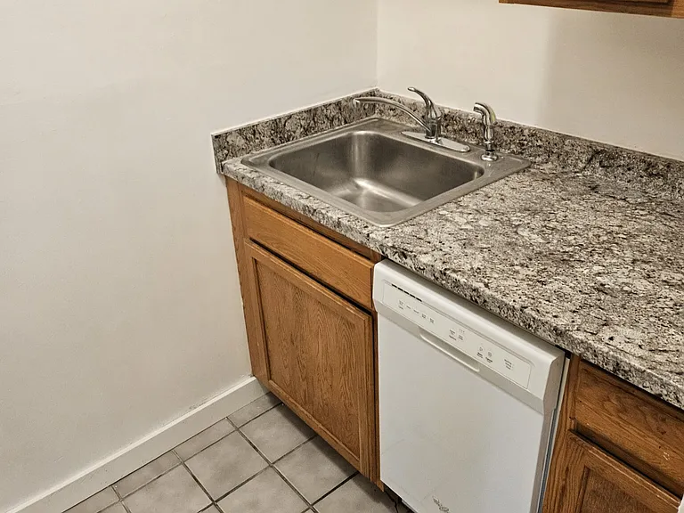 111 Norway St #105 — Photo 5