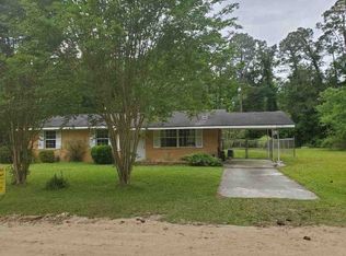 711 Hendrix Cir, Statesboro, GA 30458