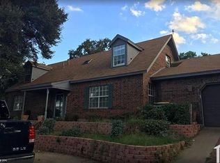 126 Parkway Dr, Lewisville, TX 75057