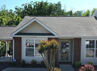 7271 Scarlet Oak Dr, Roanoke, VA 24019