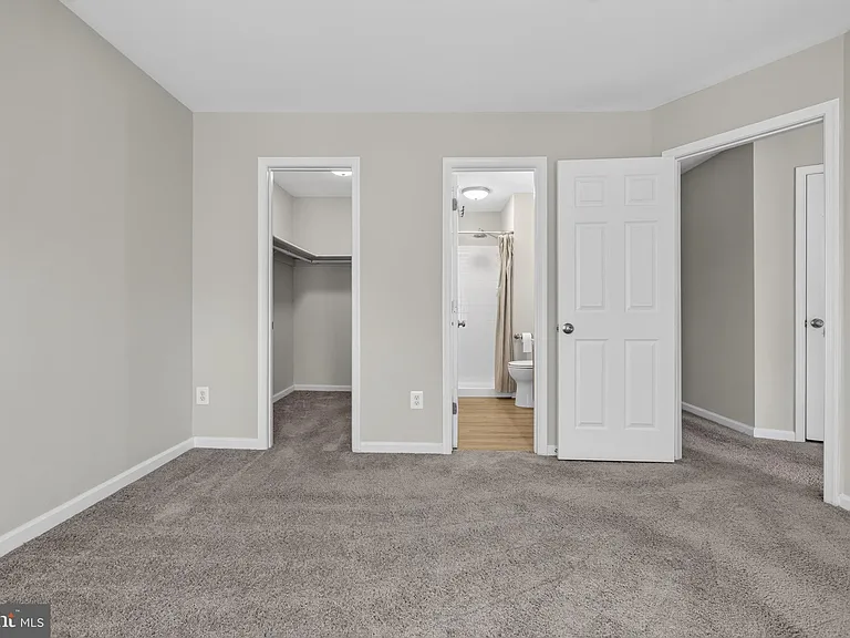 722 Hetzel Ter SE — Photo 11