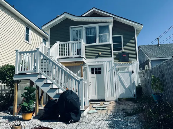 121 M Street, Seaside Park, NJ 08752
