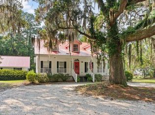 1907 Sapelo Cir SE, Darien, GA 31305