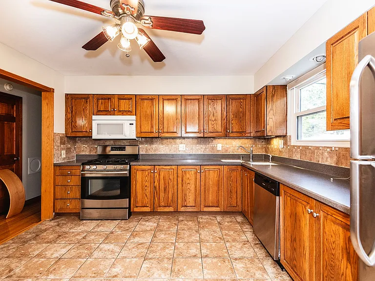 2334 Rosegarden Dr — Photo 19