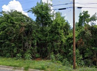 W Connecticut Ave, Southern Pines, NC 28387