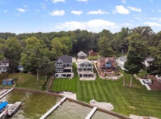 7574 E Vawter Park Rd, Syracuse, IN 46567