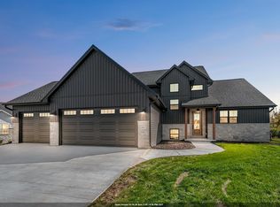 2417 Adrienne Ct, De Pere, WI 54115