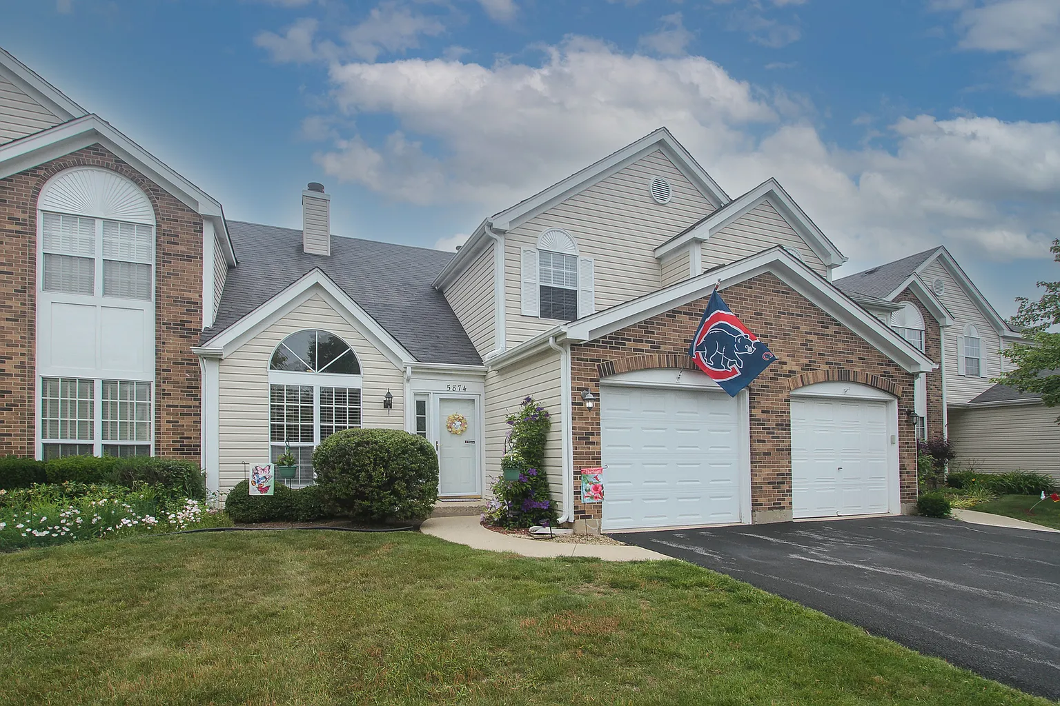 5874 Delaware Ave photo 1