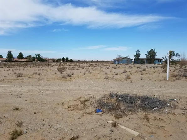 30388 Mojave Trl, Helendale, CA 92342