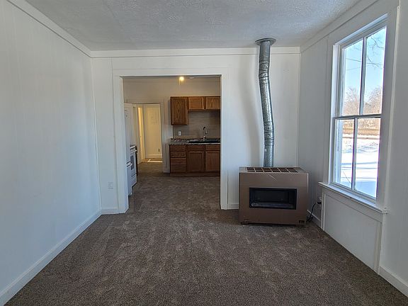 5th image of 608 S Jefferson Ave