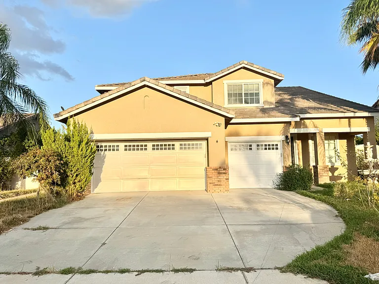 2871 Pinta Ct — Photo 1