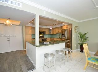 3009 S Ocean Blvd APT 405, Highland Beach, FL 33487