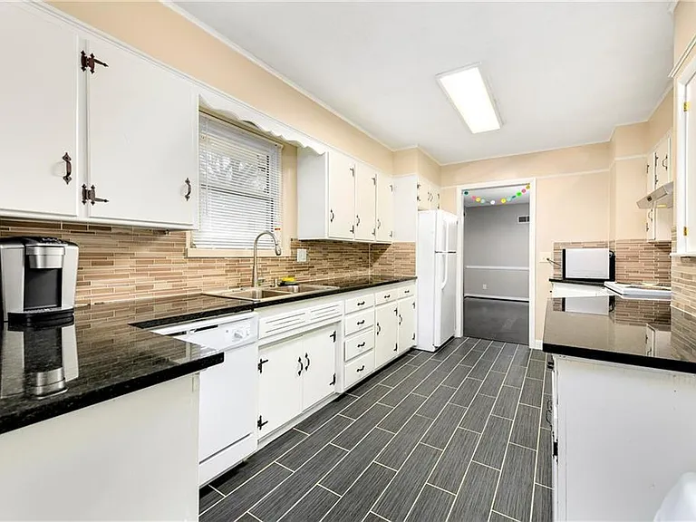 5647 Antioch Rd — Photo 8