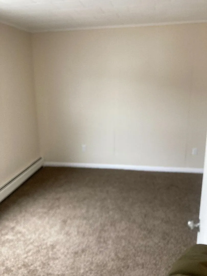 2 bed, 1100 sqft, $2,000 — Photo 2