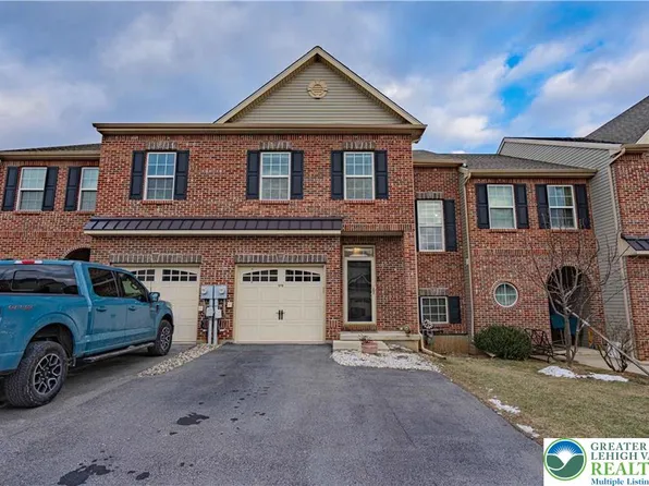 278 Milkweed Dr, Allentown, PA 18104