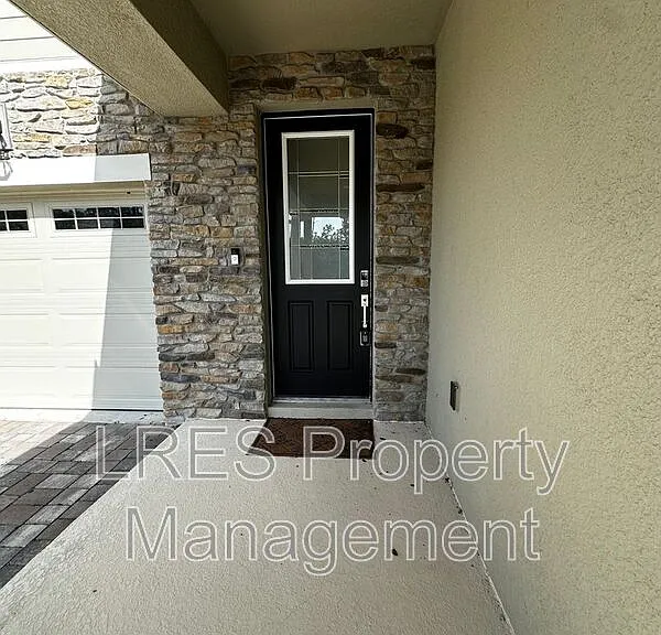9220 Sea Pine Ave — Photo 4